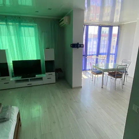 ра дужный Apartment *